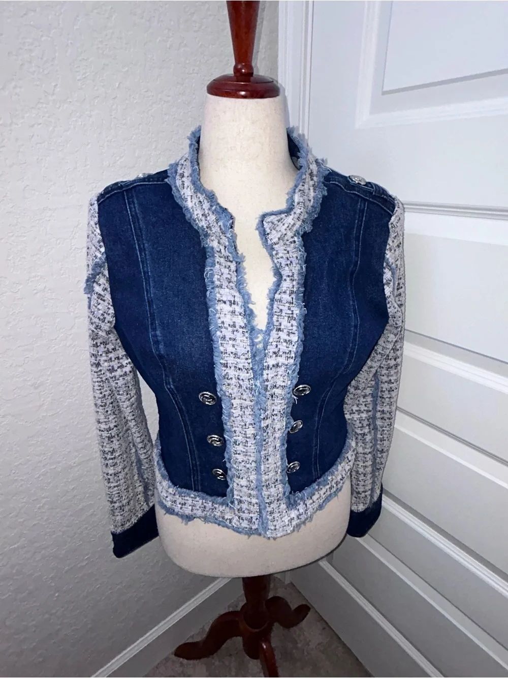 GUESS Runway Military Style Manon Wash Frayed Tweed Denim Crop Coat Jacket
